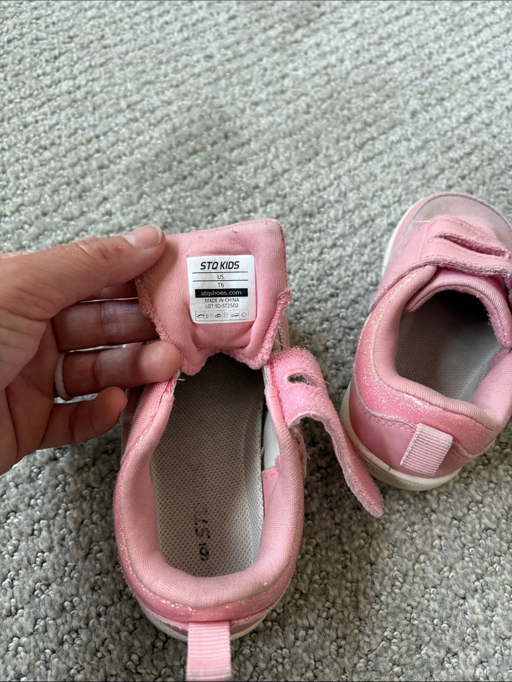 STQ KIDS Pink Shoes with Easy Hook-and-Loop Fit